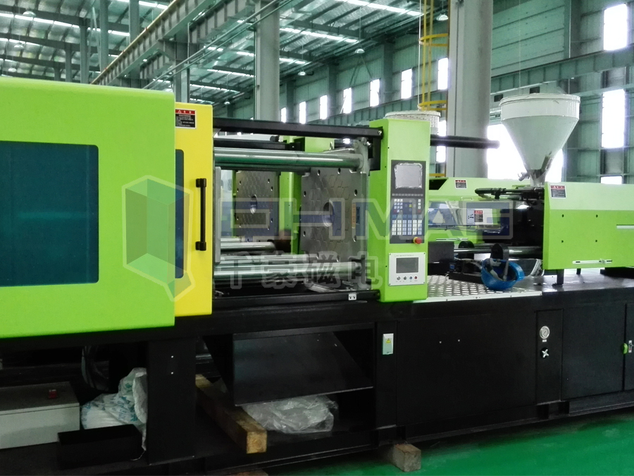 千豪分享：一個(gè)頭盔是怎么制造生產(chǎn)出來(lái)的？