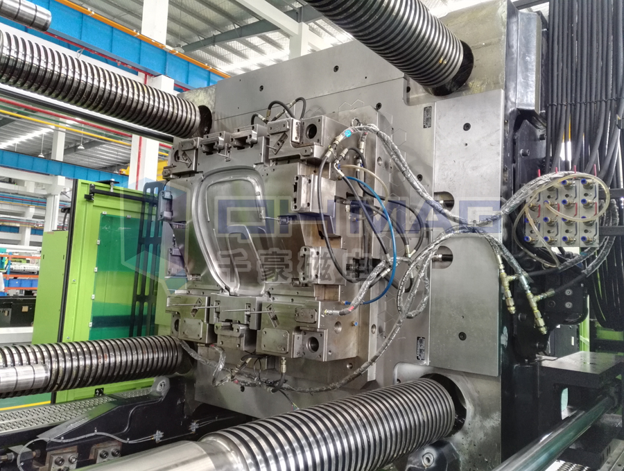 人工手扳換模有多難？看看本文視頻便知！