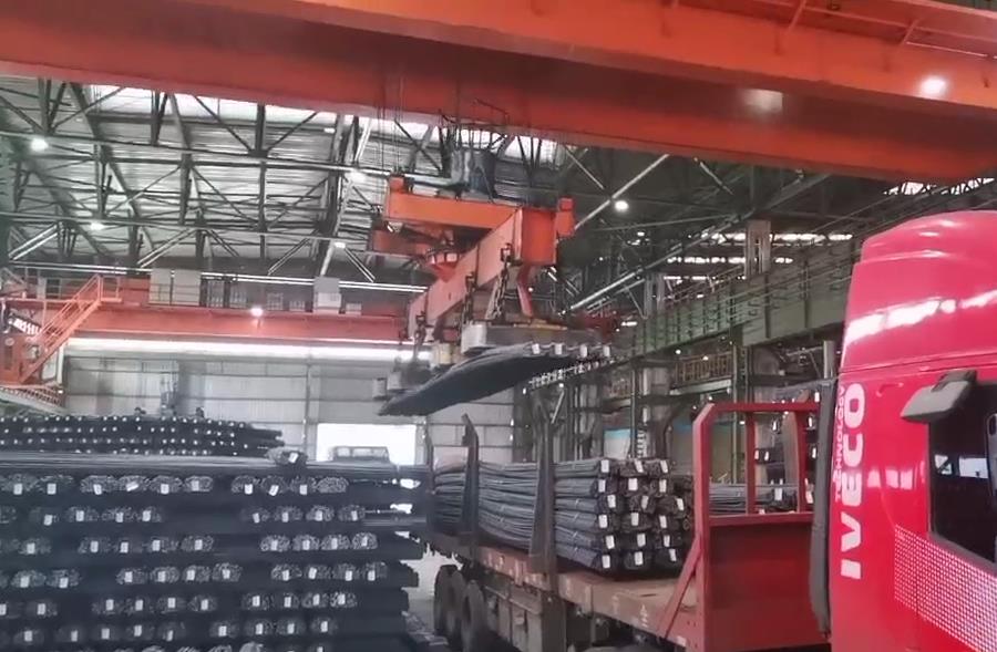 捆扎螺紋鋼起重搬運(yùn)用磁力吊都說好