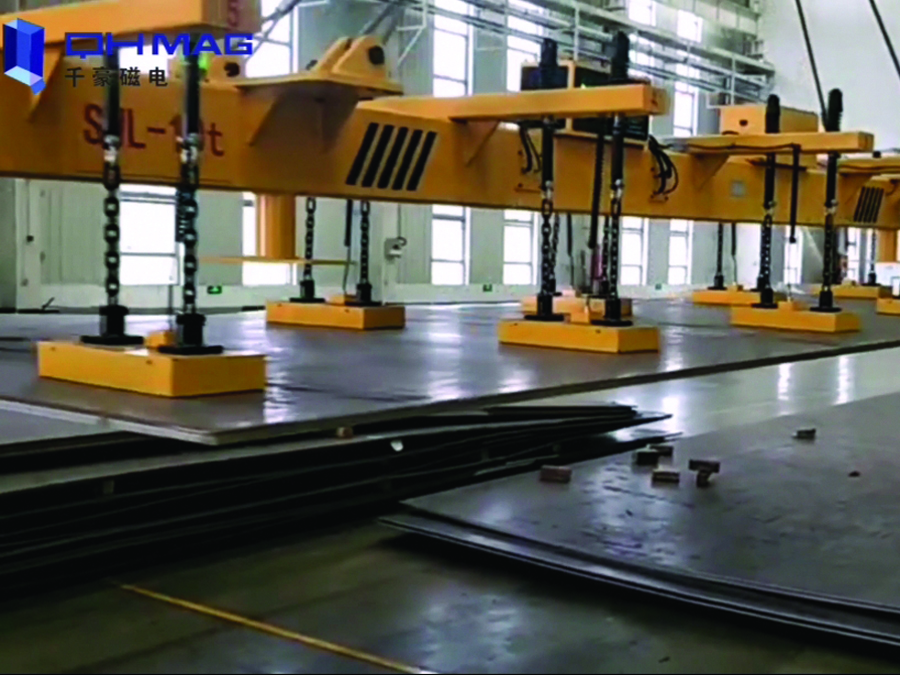 （視頻）鋼板磁力吊：輕輕松松吊運8個毫米厚的的長鋼板！