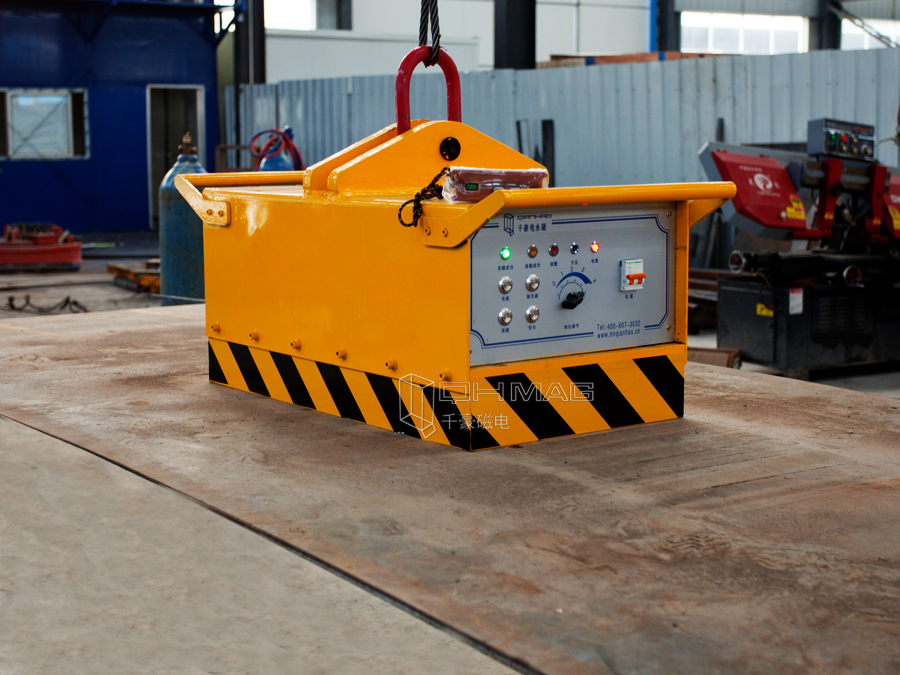 無電源環(huán)境下起吊鋼板用什么？充電式電永磁起重器