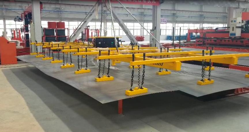 鋼板板材的起吊神器，磁力起重吊具橫空出“市”
