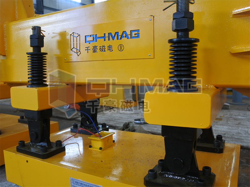 電永磁吊具在方鋼及異型導(dǎo)磁工件吊裝中的獨特優(yōu)勢