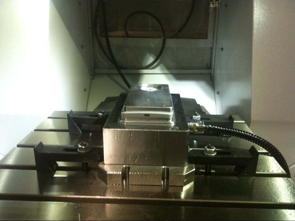 電永磁吸盤(pán),注塑機(jī)快速換模,電永磁起重器