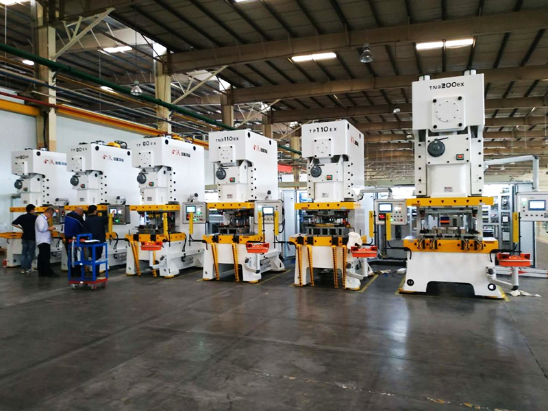 電永磁吸盤,注塑機快速換模,電永磁起重器