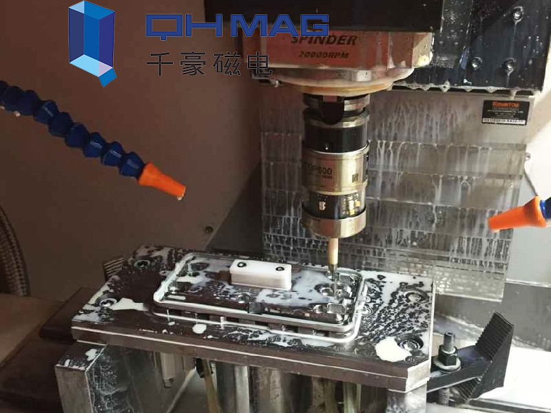 電永磁吸盤,注塑機快速換模,電永磁起重器