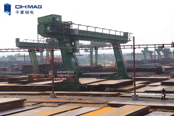 電永磁吸盤,注塑機(jī)快速換模,電永磁起重器